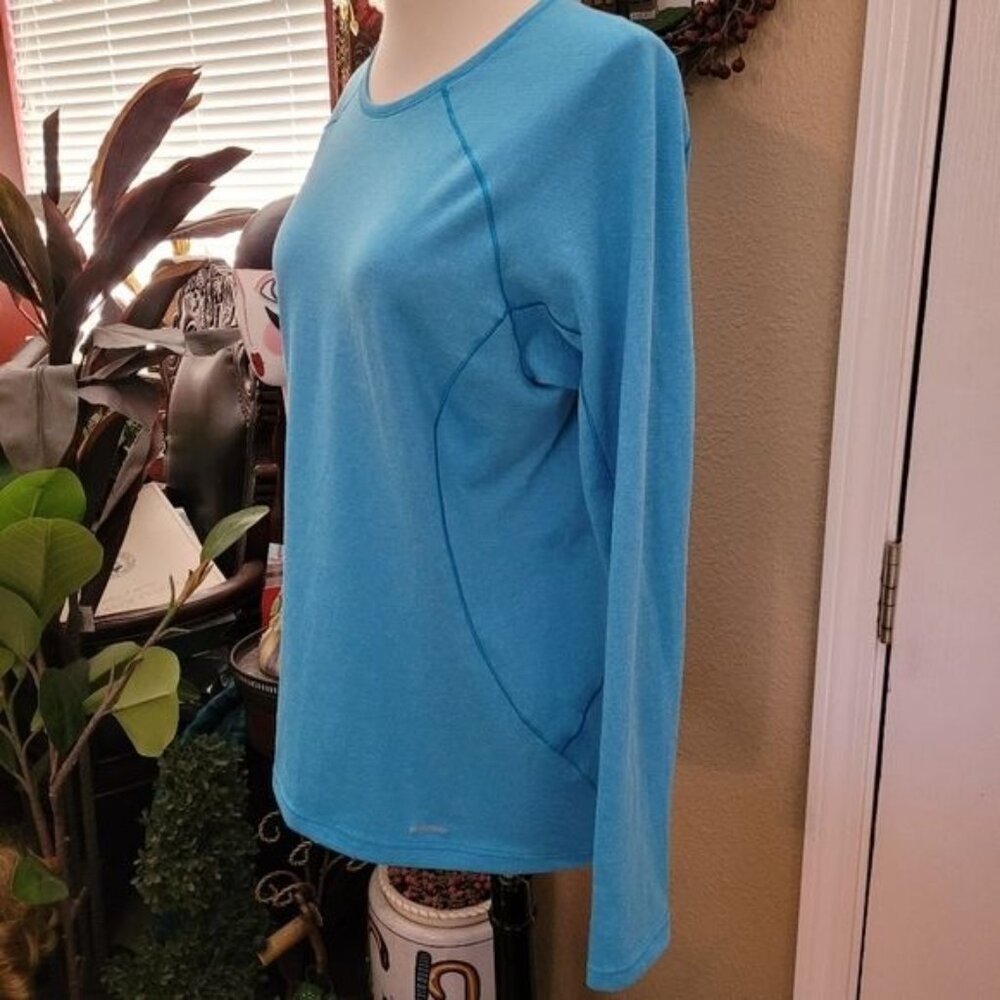 Patagonia Base Layer Top Midweight Blue Medium Long Sleeve Crew neck Hiking